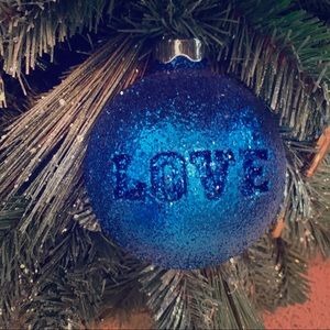 🎄🎁PINK store collectors prop ornament❄️🎄